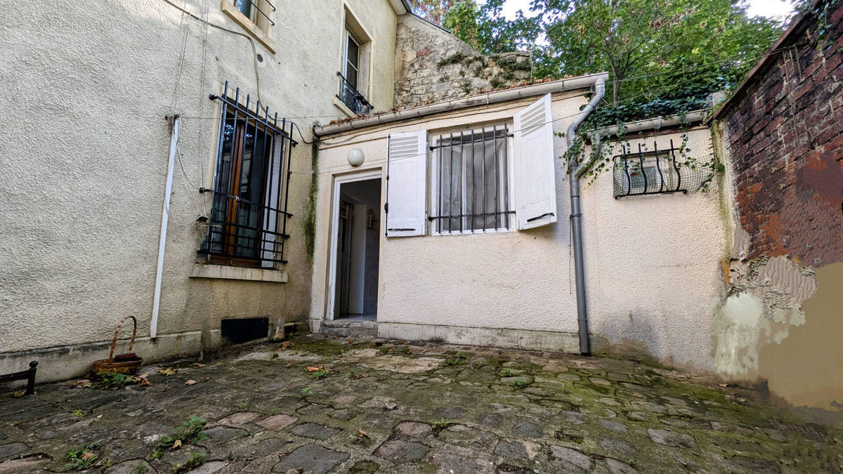 Appartement à SAINT-DENIS