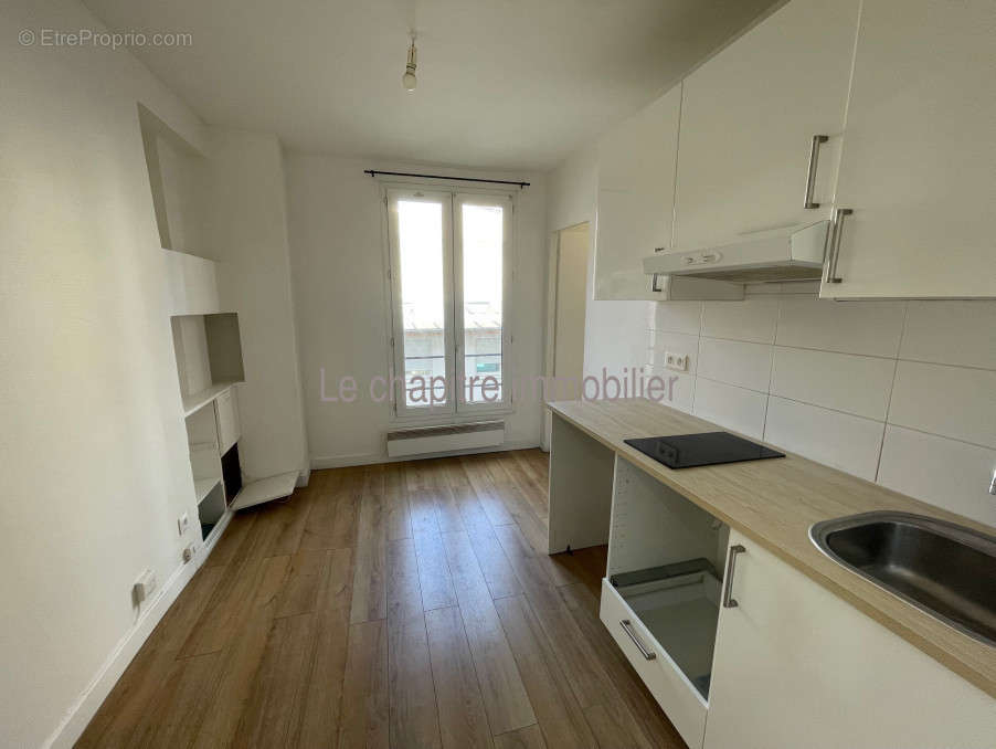 Appartement à PARIS-18E