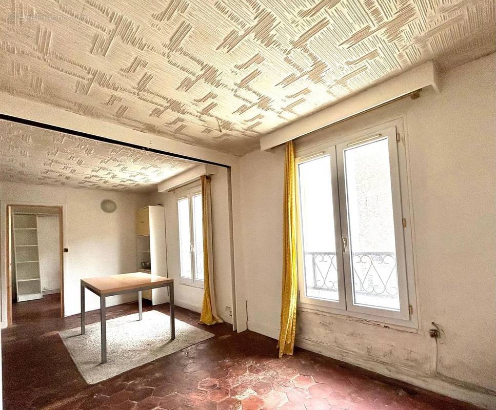 Appartement à PARIS-12E