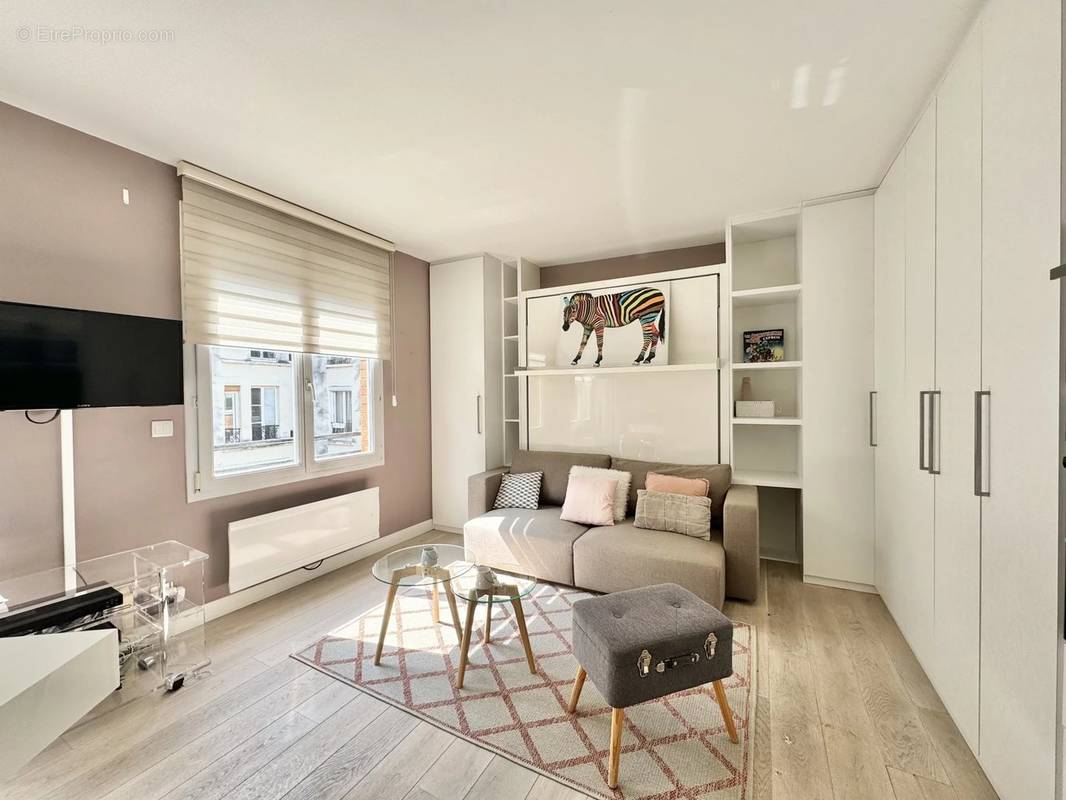 Appartement à PARIS-11E