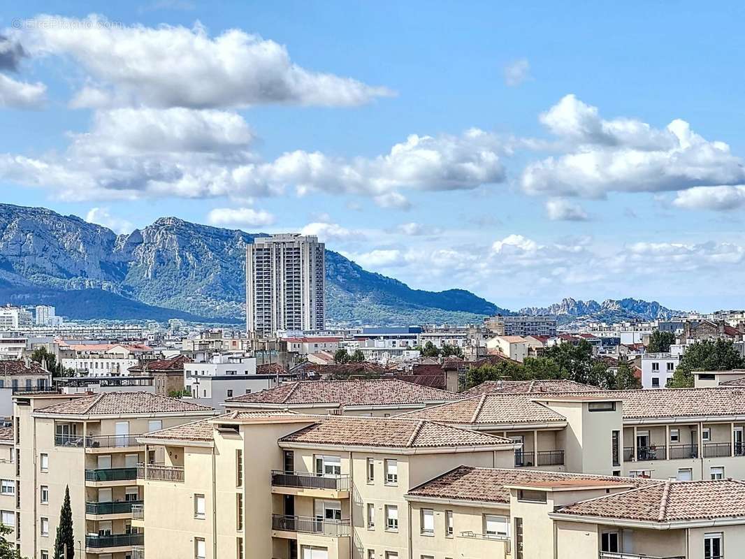 Appartement à MARSEILLE-5E