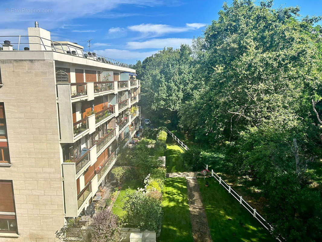 Appartement à MAISONS-LAFFITTE