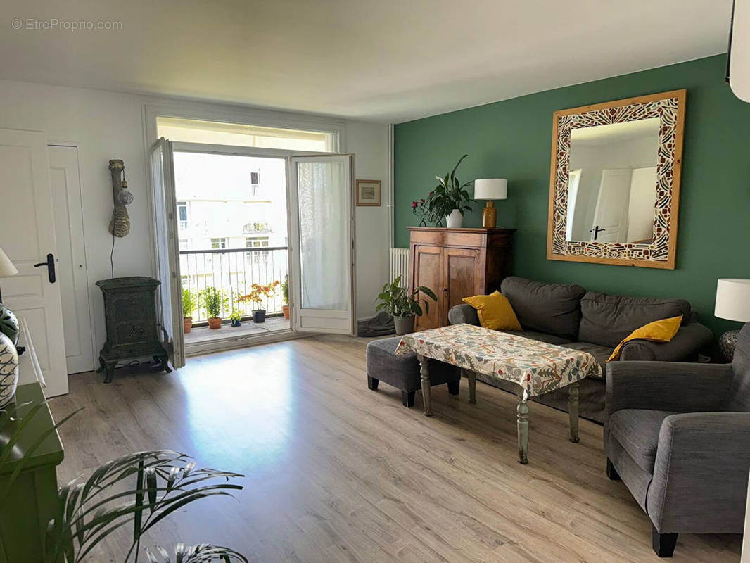 Appartement à MAISONS-LAFFITTE