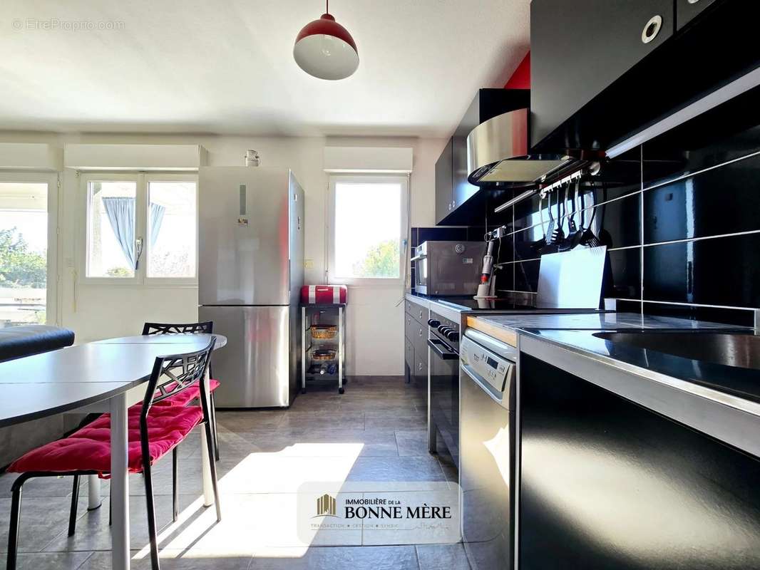 Appartement à MARSEILLE-14E