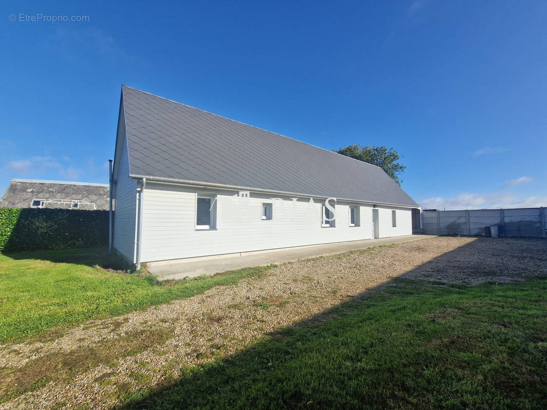 Maison à HARCOURT