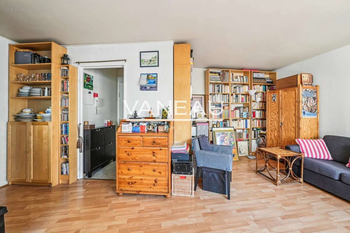 Appartement à PARIS-15E