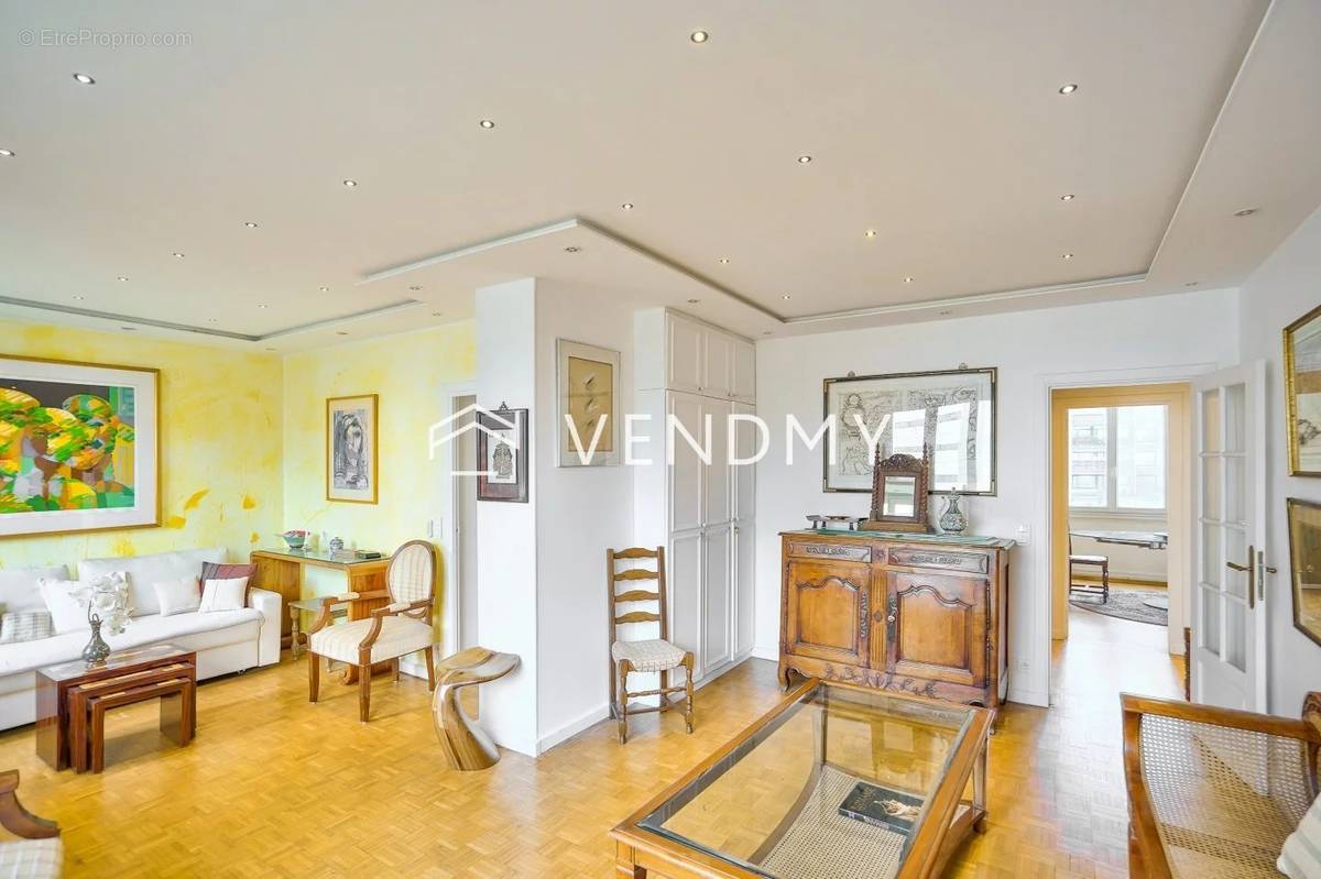 Appartement à BOULOGNE-BILLANCOURT