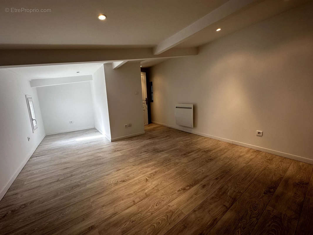 Appartement à LE BLANC-MESNIL