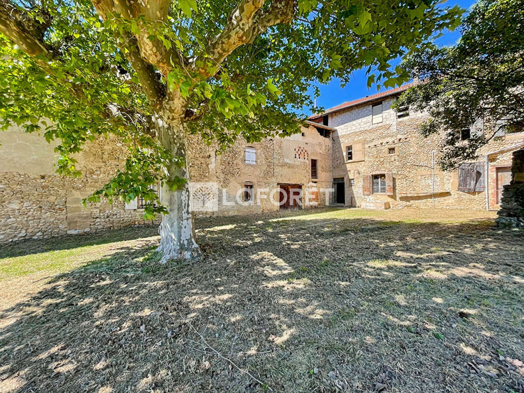 Maison à CHATILLON-SAINT-JEAN