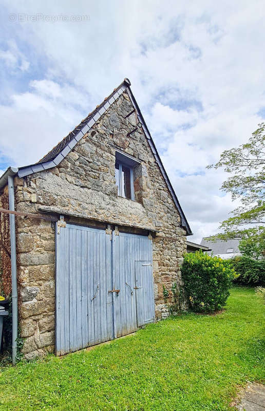 Maison à SAINT-OUEN-DES-ALLEUX