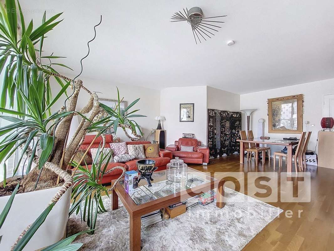 Appartement à ASNIERES-SUR-SEINE