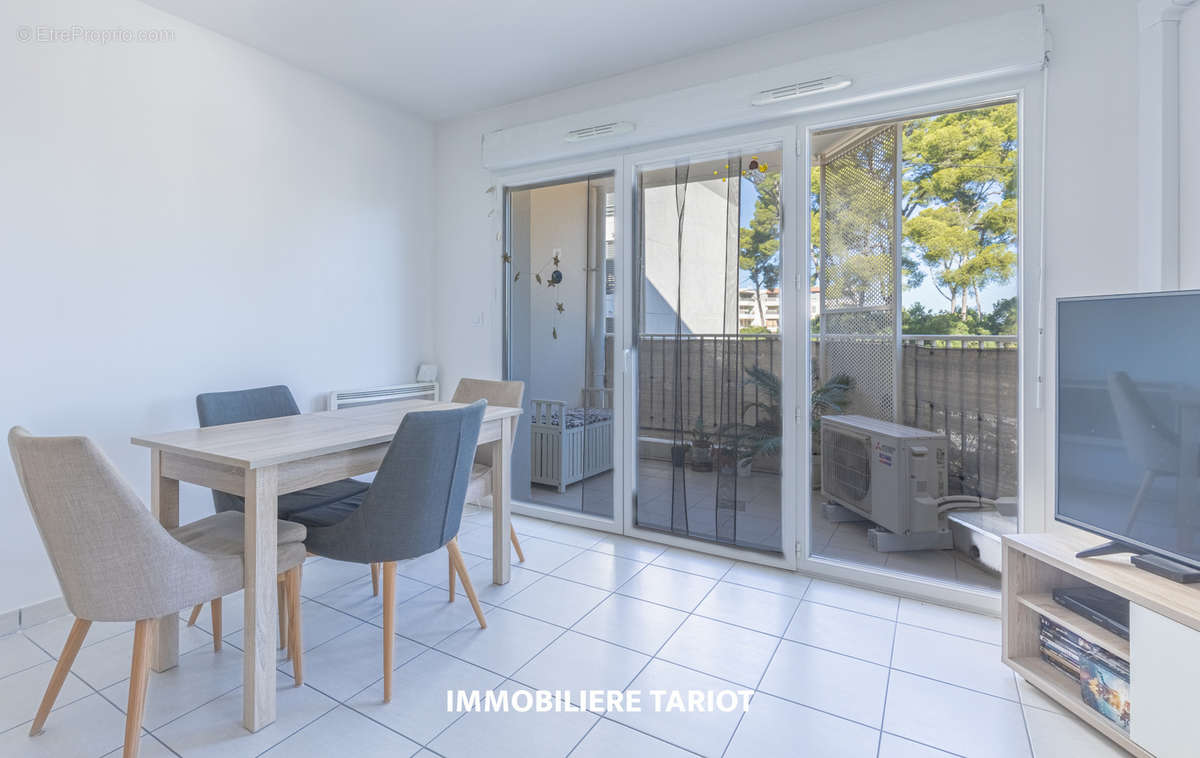 Appartement à MARSEILLE-9E