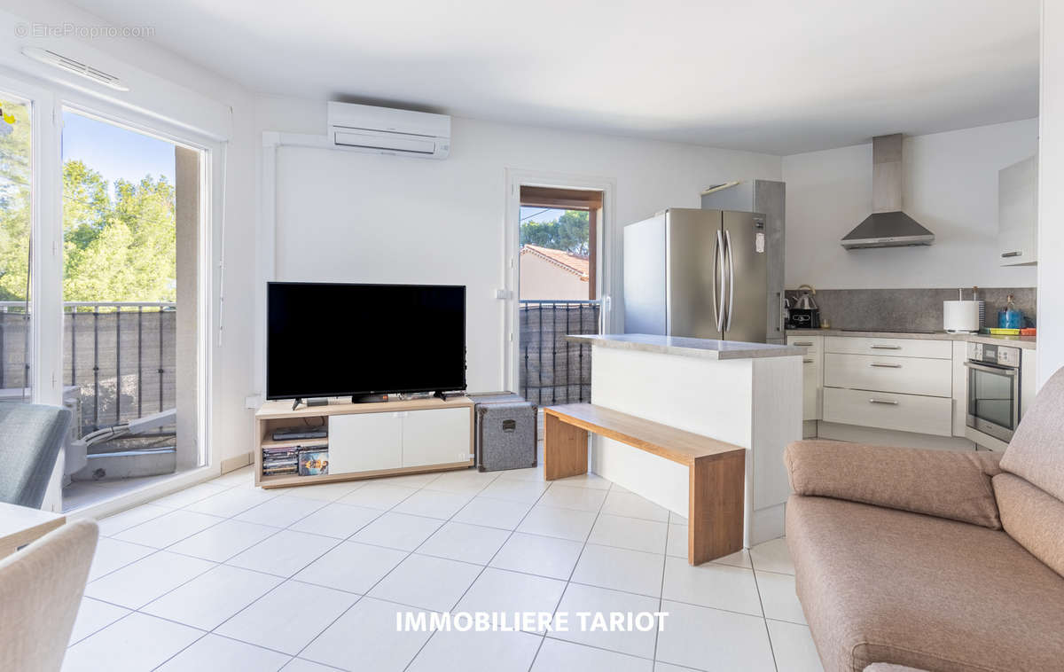 Appartement à MARSEILLE-9E