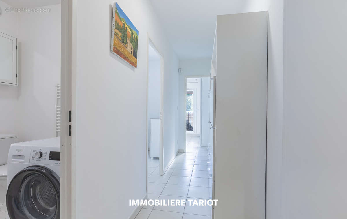 Appartement à MARSEILLE-9E