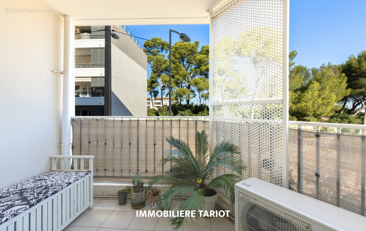 Appartement à MARSEILLE-9E