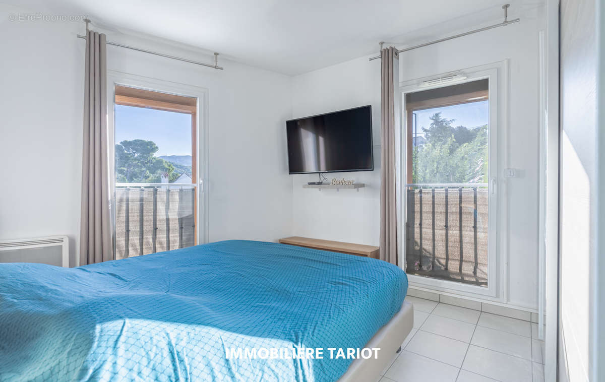 Appartement à MARSEILLE-9E