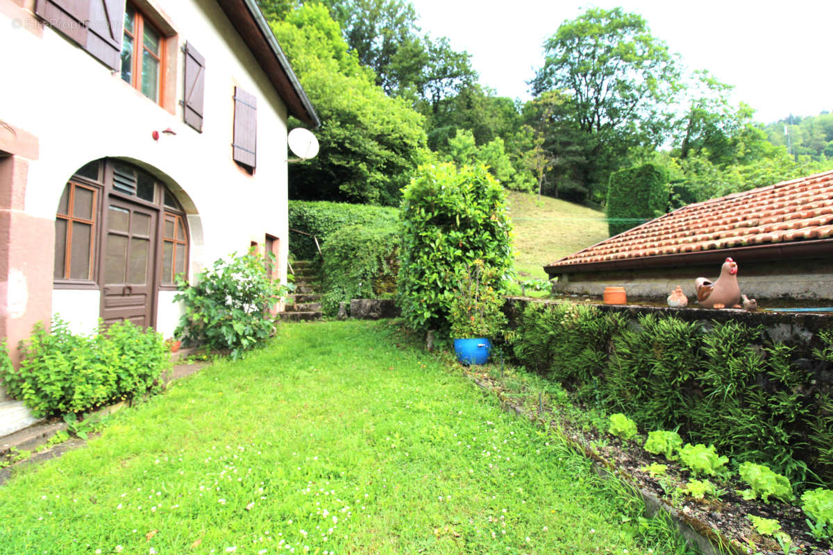 Maison à LE THILLOT