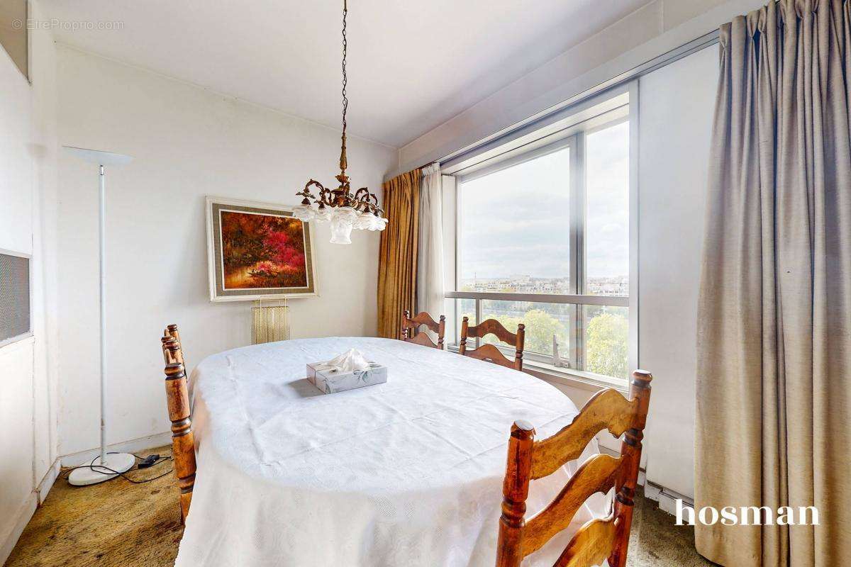 Appartement à PARIS-15E