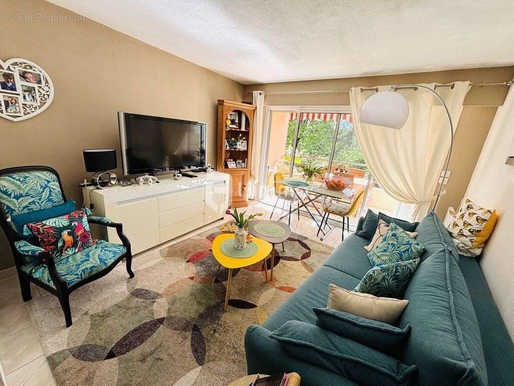 Appartement à VILLENEUVE-LOUBET