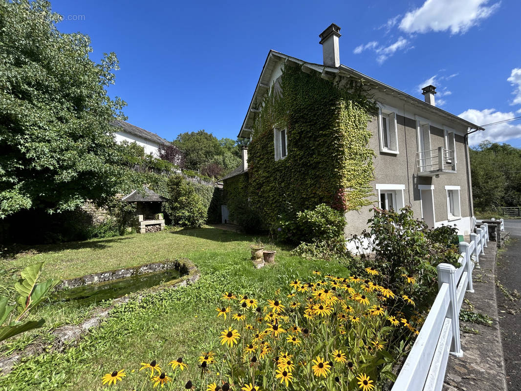 Maison à NAVES