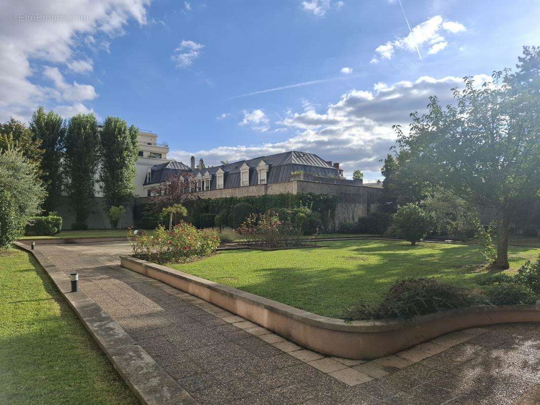 Appartement à BOULOGNE-BILLANCOURT