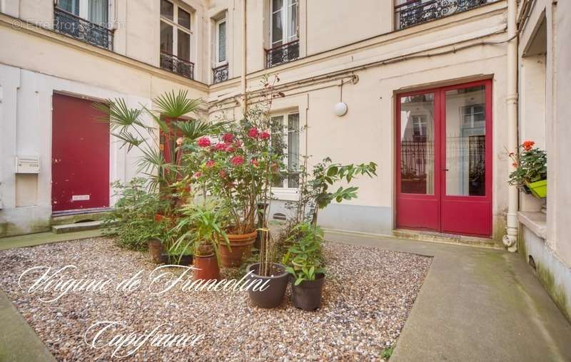 Appartement à PARIS-11E