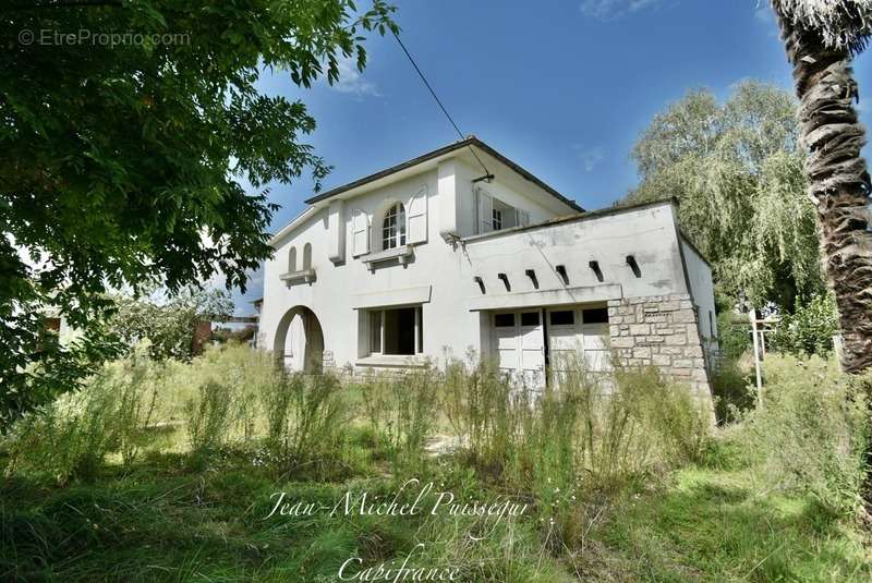 Maison à LABARTHE-RIVIERE