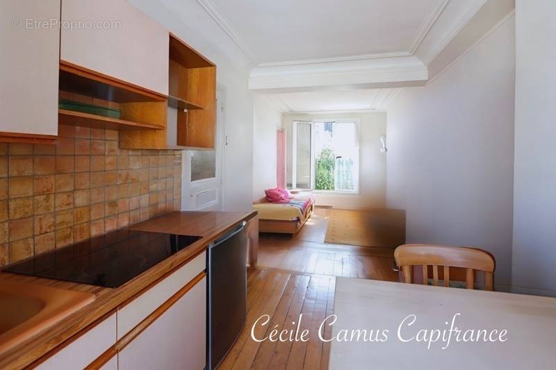 Appartement à PARIS-9E