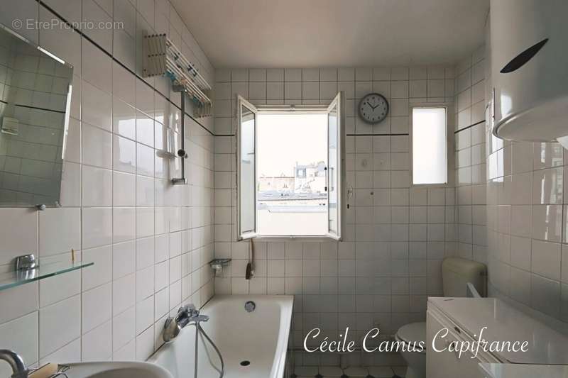 Appartement à PARIS-9E