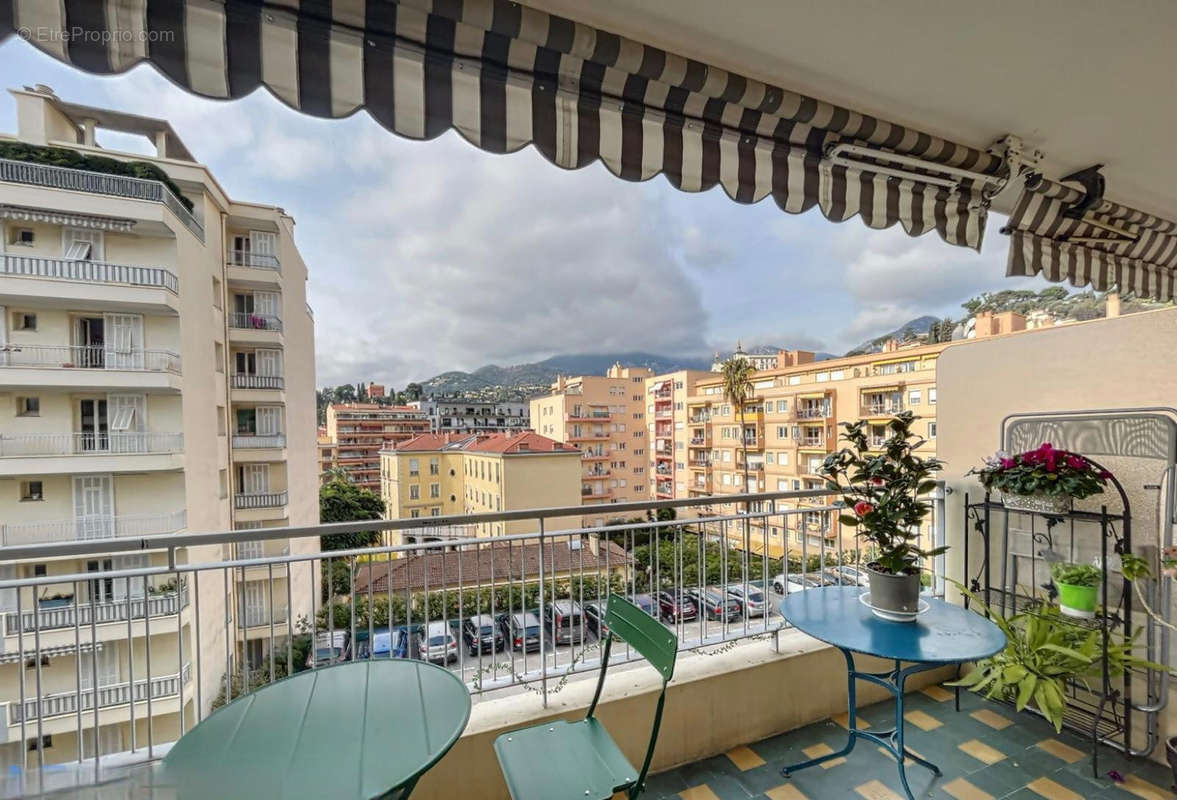 Appartement à MENTON