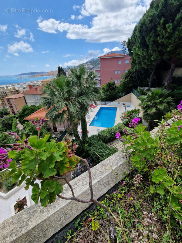 Appartement à MENTON