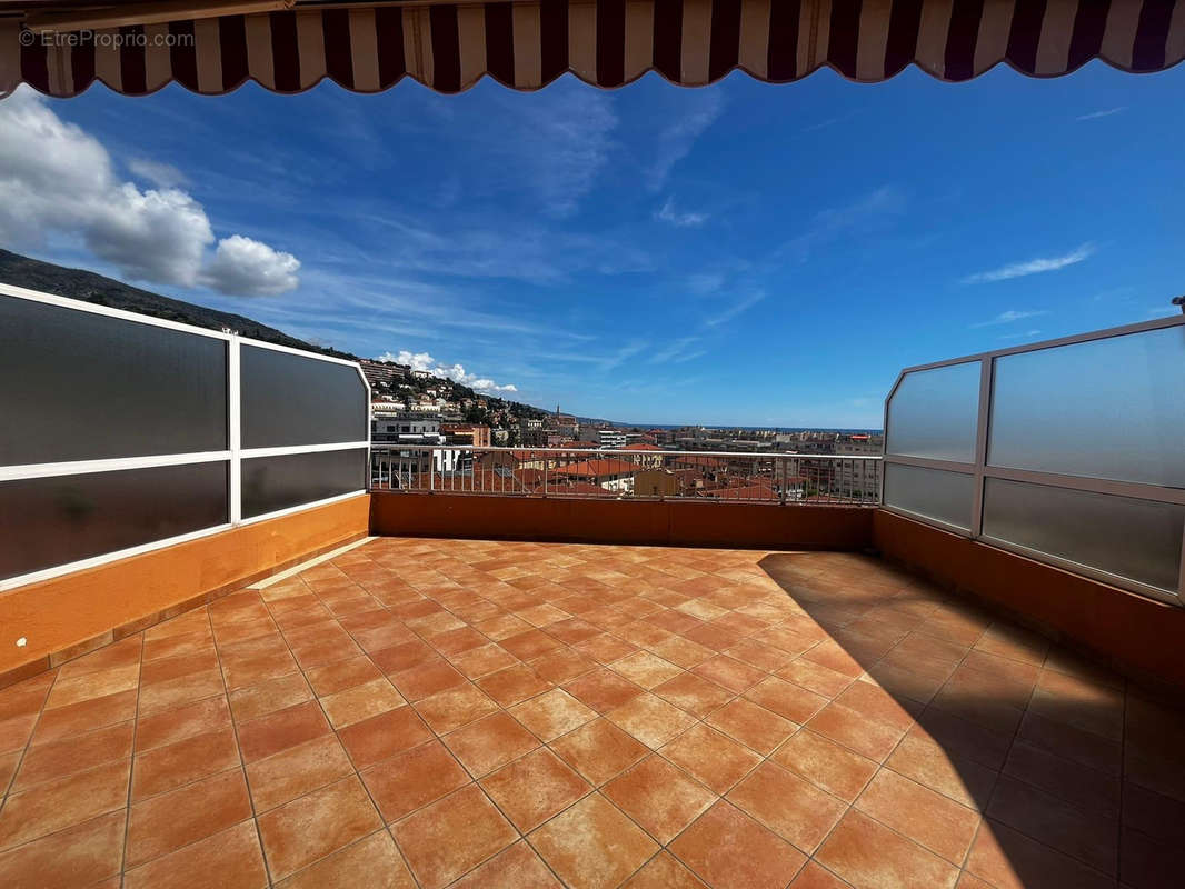 Appartement à MENTON