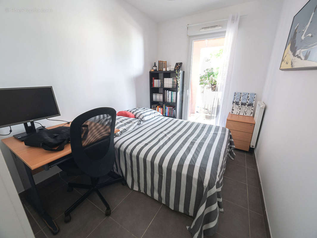 Appartement à JUVIGNAC