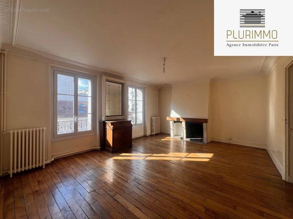 Appartement à PARIS-15E