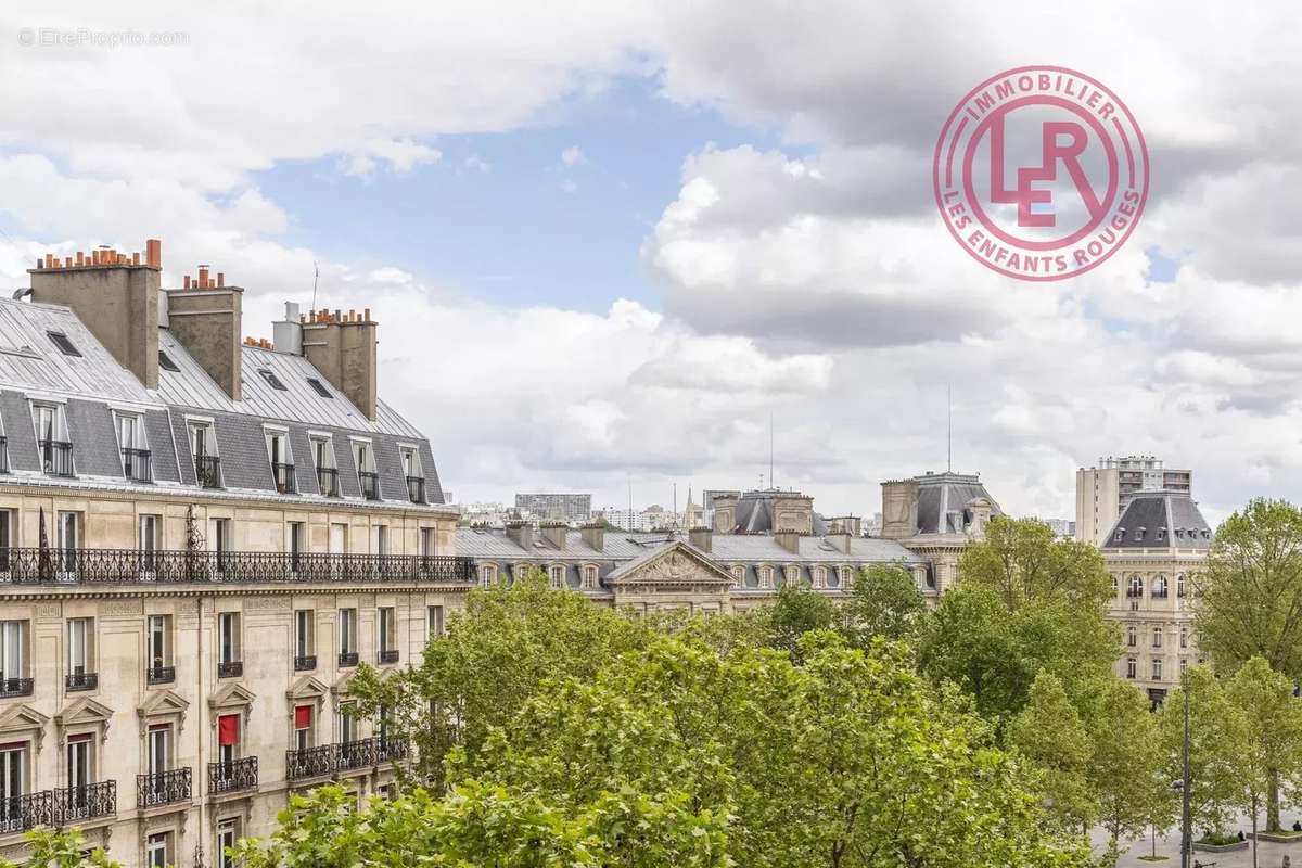 Appartement à PARIS-3E