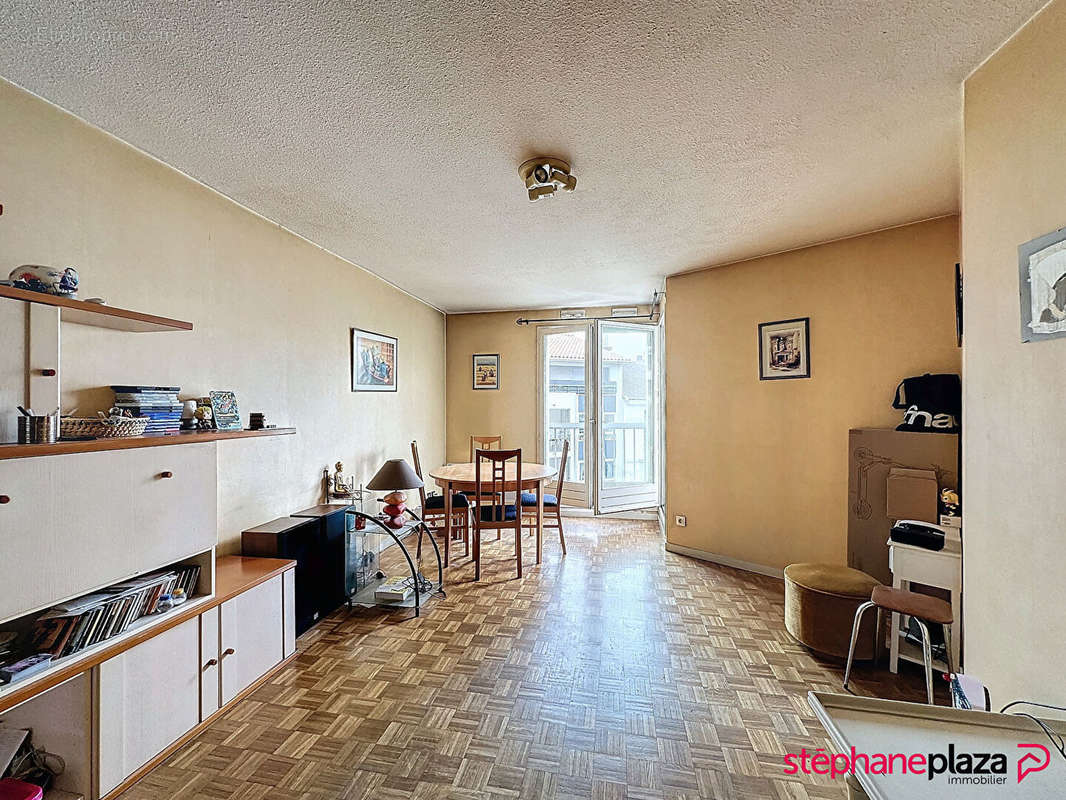 Appartement à LYON-3E