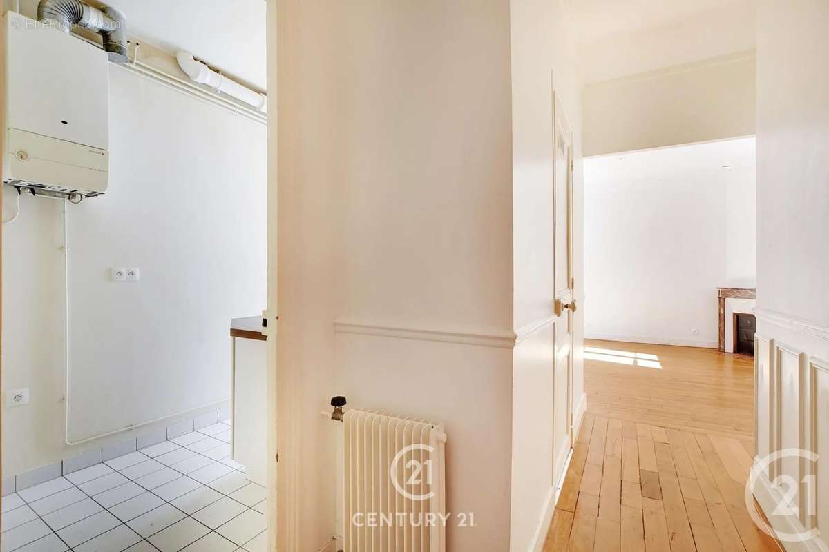 Appartement à PARIS-15E