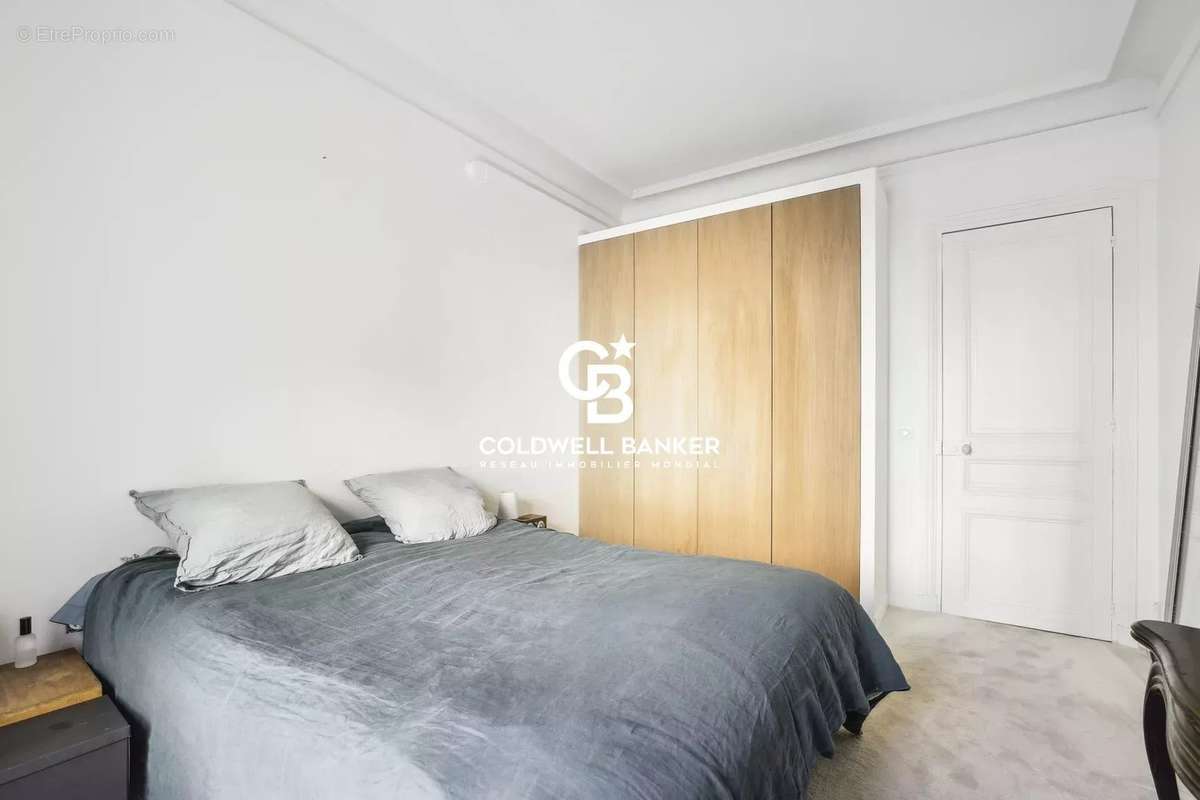 Appartement à PARIS-6E