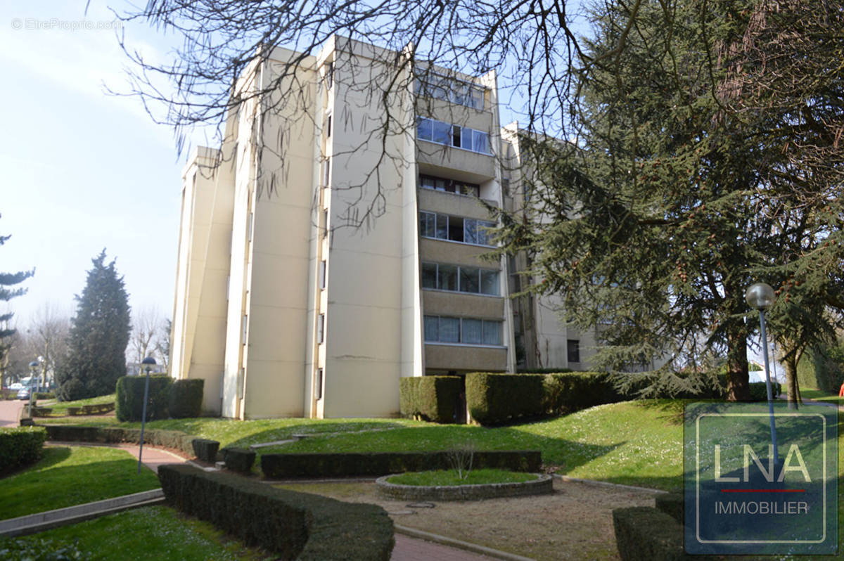 Appartement à VILLIERS-LE-BEL