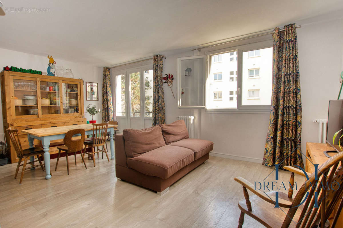 Appartement à BOULOGNE-BILLANCOURT