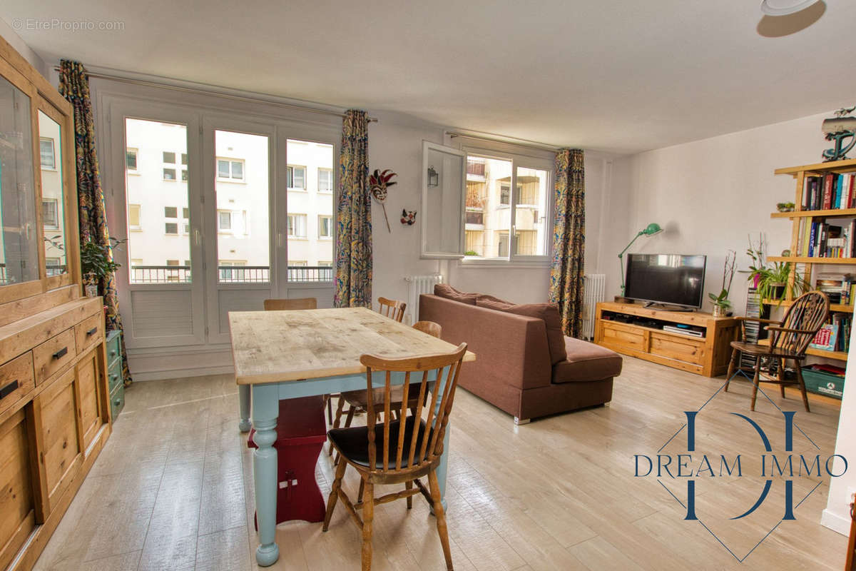 Appartement à BOULOGNE-BILLANCOURT