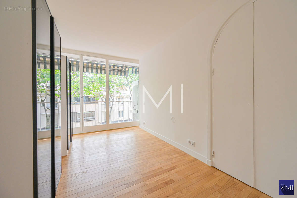 Appartement à BOULOGNE-BILLANCOURT