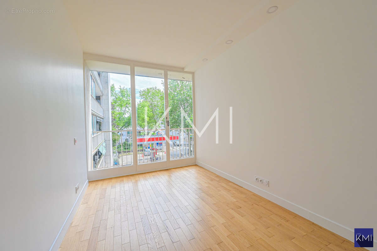 Appartement à BOULOGNE-BILLANCOURT