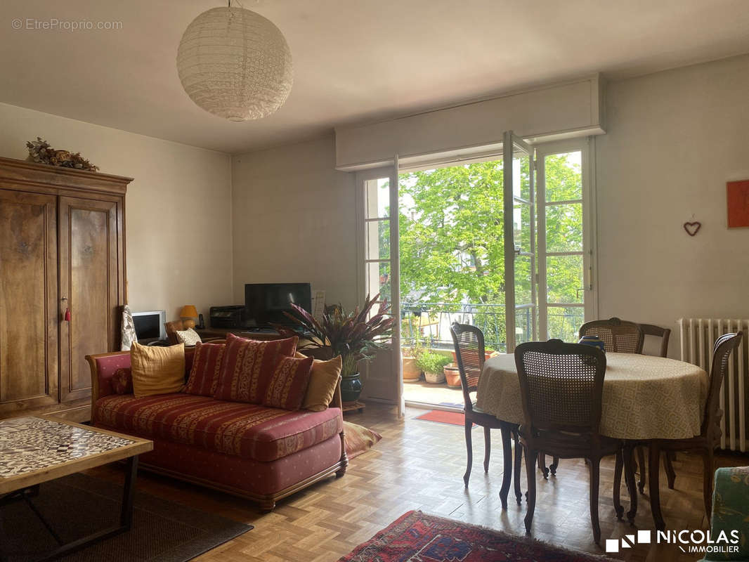 Appartement à BORDEAUX