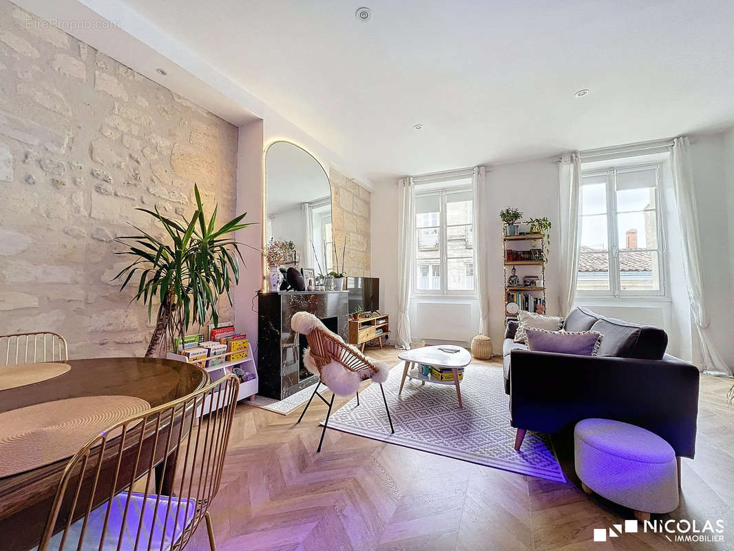 Appartement à BORDEAUX