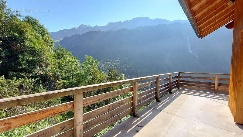 Appartement à VAUJANY