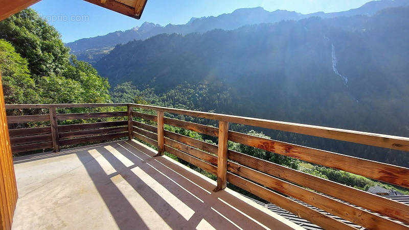 Appartement à VAUJANY