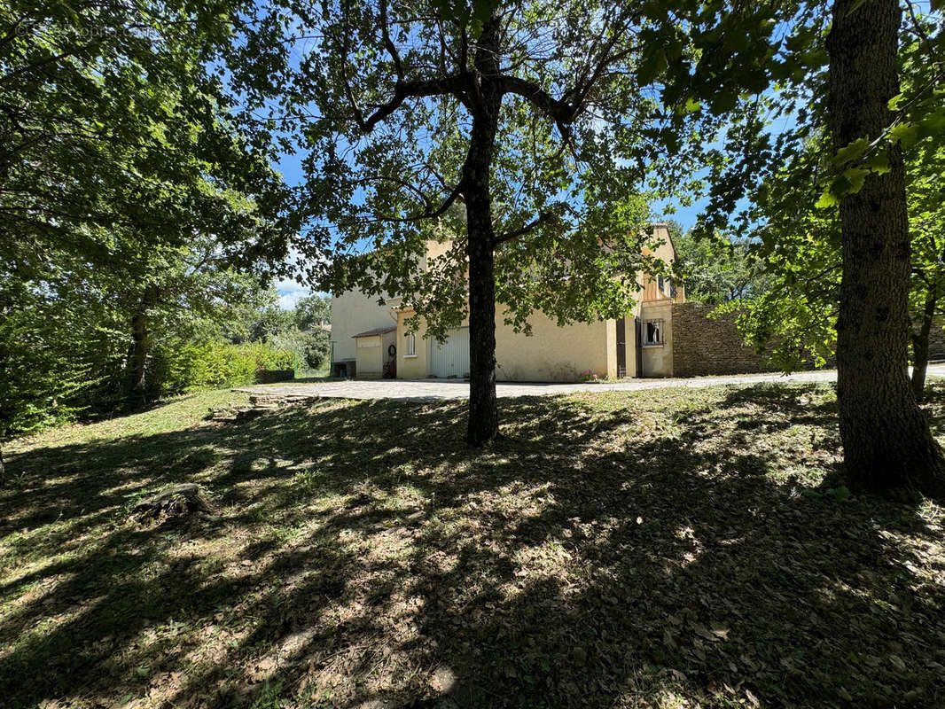 Maison à VAISON-LA-ROMAINE