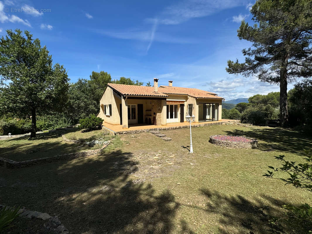 Maison à VAISON-LA-ROMAINE