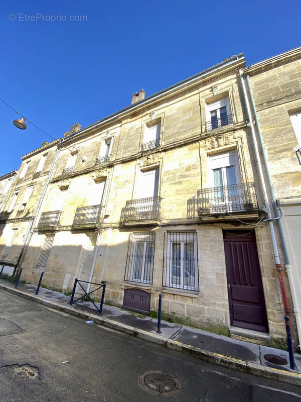 Appartement à BORDEAUX